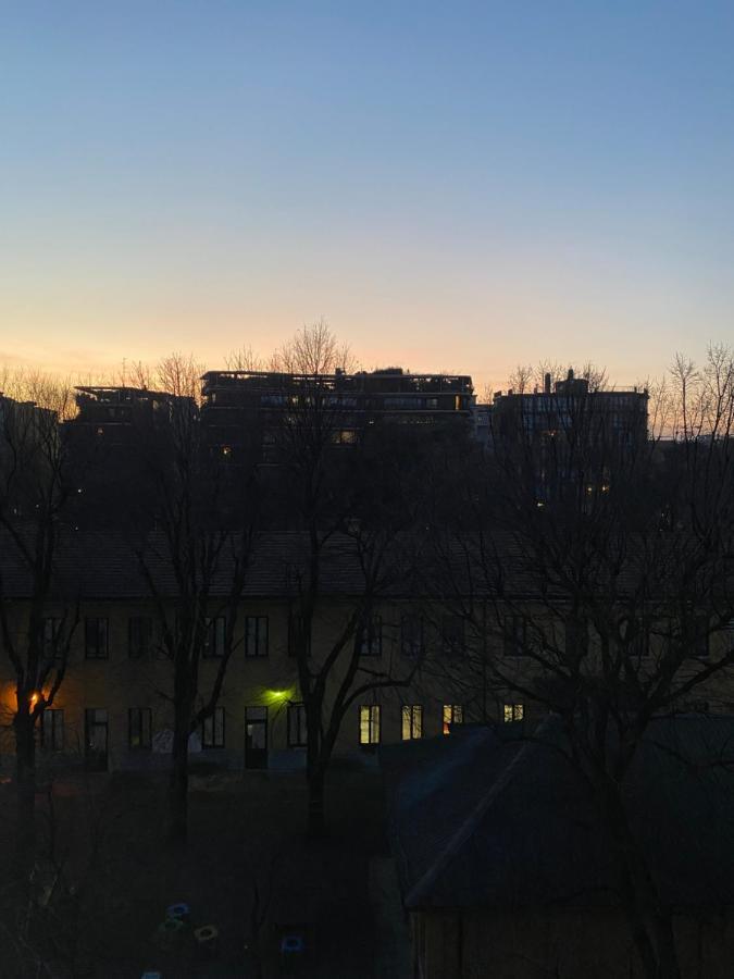 Bilocale Di Design Con Vista In Crocetta Quadronno Apartment Mailand